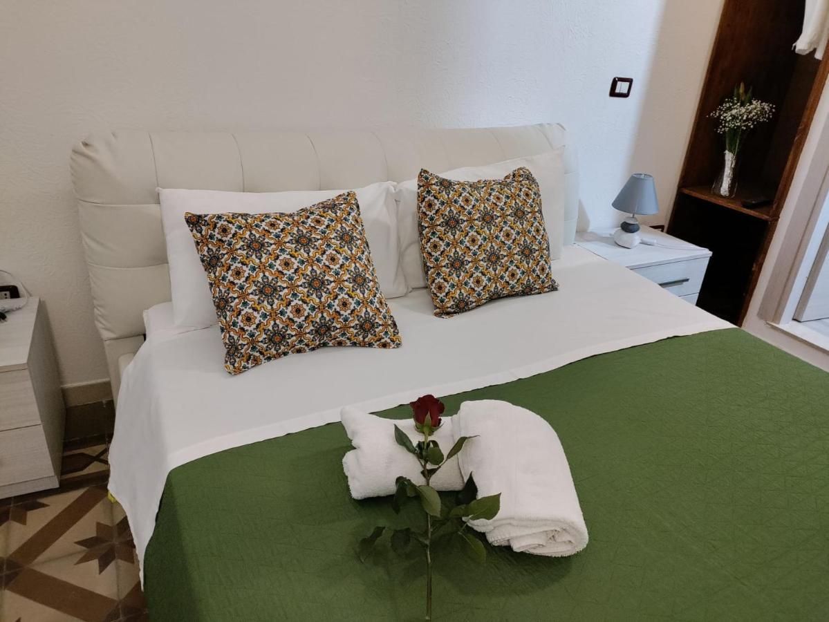 L'Incanto Salentino Bed & Breakfast Muro Leccese Eksteriør bilde